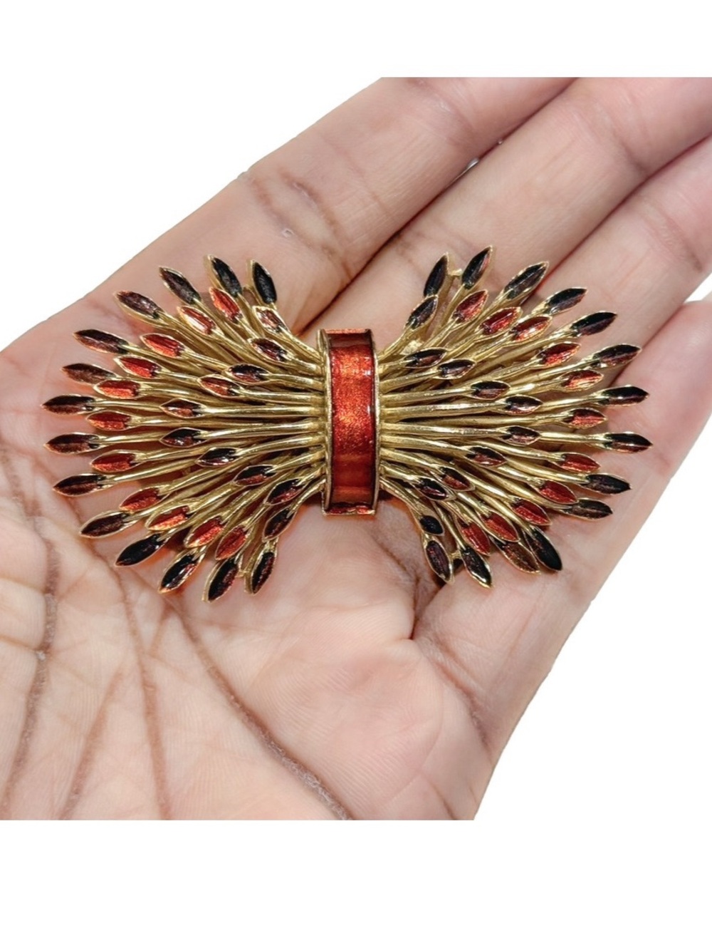 Vintage Crown Trifari Harvest Wheat Sheaf Brooch with Brown & Dark Orange Enamel